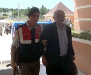 İSLAMOĞLU - Tarlada Hayvan Otlatma Kavgası Açıklaması 1 Ağır Yaralı