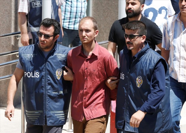 Atalay Filiz'e Fatma öğretmeni sordular