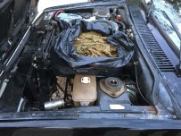 Aracın Motorunda Esrar Bulundu