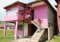 Dernek Başkanı Felçli Üyesi İçin Asansör Yaptı