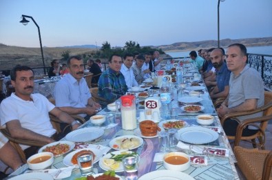 Kahta Basını İftar Yemeğinde Bir Araya Geldi