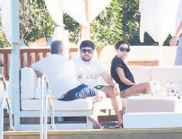 EBRU YAŞAR - Locadan çıkmadılar