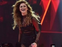 SELENA GOMEZ - Selena Gomez sahnede Christina Grimmie için ağladı