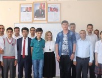 NURETTIN YıLMAZ - Teröristlerin yaktığı okullardan TEOG birincileri çıktı