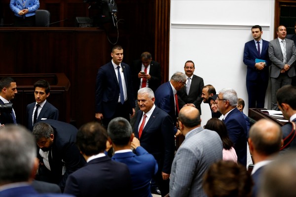 Binali Yıldırım'dan AB'ye: Varsın orada kalsın vize muafiyeti