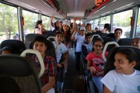 AKıL OYUNLARı - Diyarbakır'da Tatil Yapamayan Çocuklar İçin Yaz Kampı Düzenlendi