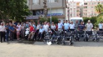 NURETTIN ATEŞ - Dr. Fatih Dölek'ten Silifke Engelliler Derneği'ne 26 Akülü Araç