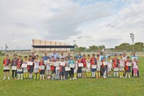 YALıNTAŞ - Geleceğin Futbolcuları Şenlikte Buluştu