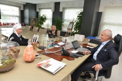 Halk Müziğinin Divası Nilüferli Oldu