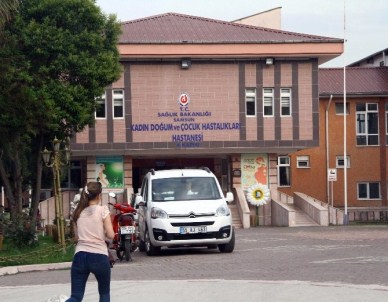 Hamile Kadın Hayatını Kaybetti, Bebeği Sezaryenle Kurtarıldı