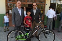 İSMAIL ÜNAL - Uşak Belediyesi Okullarda Pil Ve Atık Yağ Toplama Yarışmaları Düzenliyor