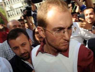 Yatakta videolarını çekecektim..