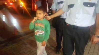 Bilecik'te Boş Bir Dairede Mahsur Kalan Çocuk Korku Dolu Anlar Yaşadı