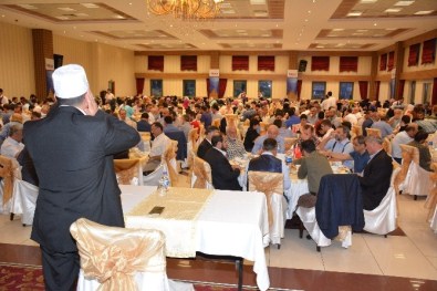 İgiad, Geleneksel İftar Programını Gerçekleştirdi