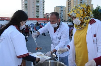 Niğde Belediyesinden 5 Yıldızlı İftar Sofrası