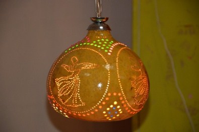 Su Kabaklarını Sanat Eserine Döndürdü