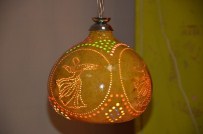 Su Kabaklarını Sanat Eserine Döndürdü