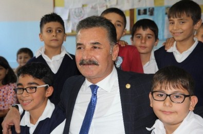 Başkan Tuna'dan Öğrencilere Yaz Tatili Mesajı