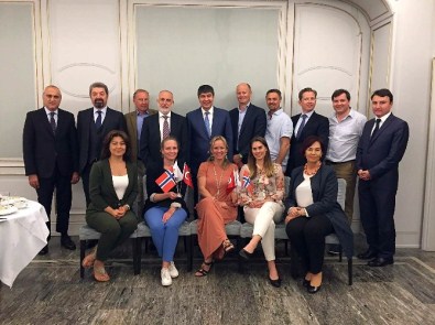 Başkan Türel, Avusturya, İsveç Ve Norveç'te Antalya'yı Anlattı