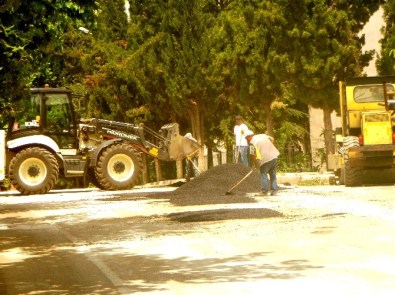 Bilecik'te Bozulan Yollara 'Yama'lı Müdahale