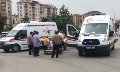 Elazığ'da İki Ayrı Kaza Açıklaması 8 Yaralı