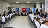 Hakkari'de Başarılı Sporcular Onuruna Yemek Verildi