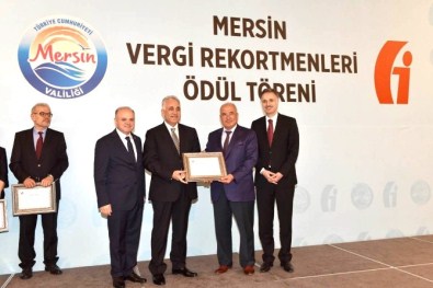 Kurumlar Vergisi 7'Ncisi Memişoğlu, Ödülünü Aldı