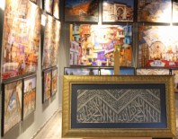 BURSA KENT MÜZESİ - Bursa'da 100 Yıl Önce Dokunan Kabe Örtüsü Müzede Sergileniyor