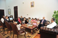 KEREM AL - Sevgi Evlerinin Minik Kalemleri Kitap Çıkardı