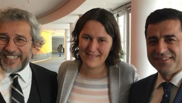 HDP ihanetini tescilledi! Fotoğrafa dikkat