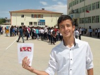 TAŞKıN KıLıÇ - Araban'da Öğrencilerin Karne Sevinci