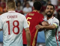 Arda Turan ve Buse Terim'i aradı