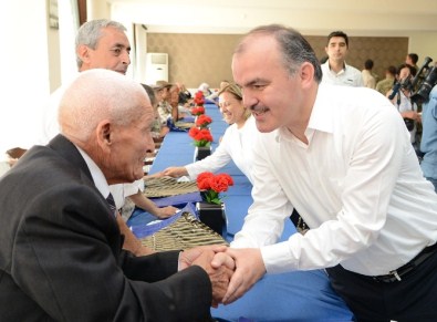 Başkan Gürlesin'den Babalar Günü Mesajı