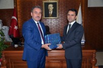 BOLAT - İl Müftüsü Öztürk, Nevşehir Valisi Aktaş'ı Ziyaret Etti