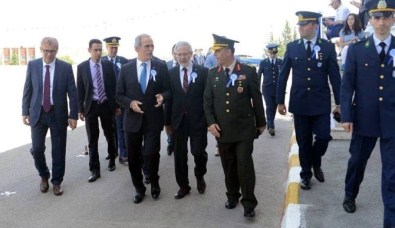 Işıkların Gurur Günü