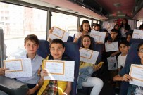 ÖĞRENCİ SERVİSİ - Okulların Tatil Olmasıyla Birlikte Öğrenci Servisleri De Tatile Girdi