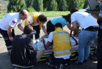 YEŞILKÖY - Otomobilin Çarptığı 8 Yaşındaki Emirhan Hava Ambulansla Konya'ya Sevk Edildi