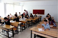 KIZ ÖĞRENCİLER - TEOG Sınavlarında Kızlar Daha Başarılı