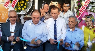 AK Parti Alaşehir Teşkilatı Yeni Lokaline Taşındı
