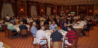 İnönü Üniversitesinde İftar Yemeği