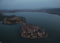 ARKEOLOJİK KAZI - Nilüfer Belediyesi Gölyazı'nın Geleceğini Yeniden Şekillendiriyor