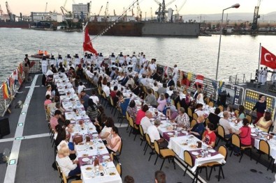 Vali Çakacak, Şehit Aileleri Ve Gazilerle Buluştu