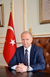 Vali Ceylan'ın 'Babalar Günü' Mesajı