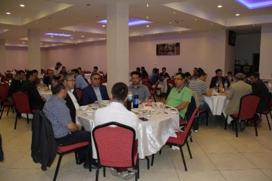 Yozgat Mmo Üyelerine İftar Yemeği Verdi