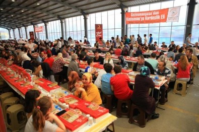 Başkan Usta'dan, Kastamonu'da 6 Bin Kişilik Kardeşlik İftarı