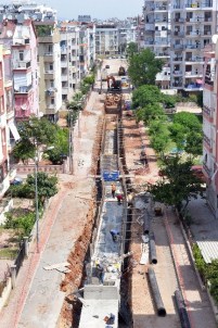Büyükşehirden, Kepez Ve Muratpaşa'ya Yağmur Suyu Drenaj Hattı Yatırımları