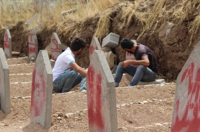 Katliam Köyünde En Acı Babalar Günü Yaşandı