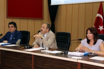 Akdeniz'in Stratejik Plan Güncellemesi Komisyonlara Havale Edildi