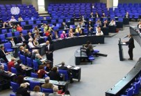 Alman Meclisi Skandal Tasarıyı Kabul Etti