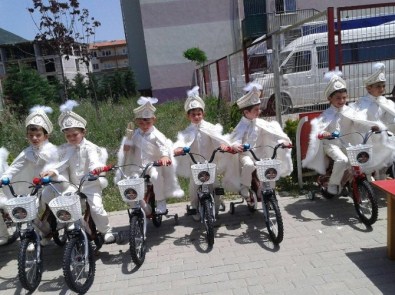 Anaokulda Toplu Sünnet Şöleni